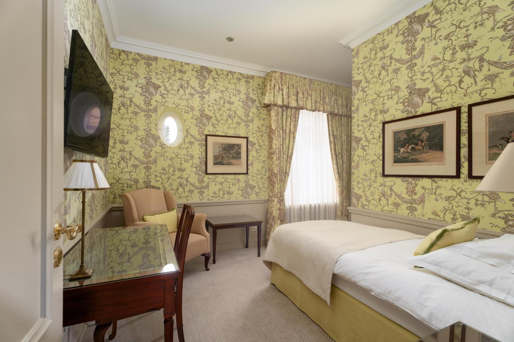 Hotel Brenners Park-hotel & - An Oetker Collection 5*